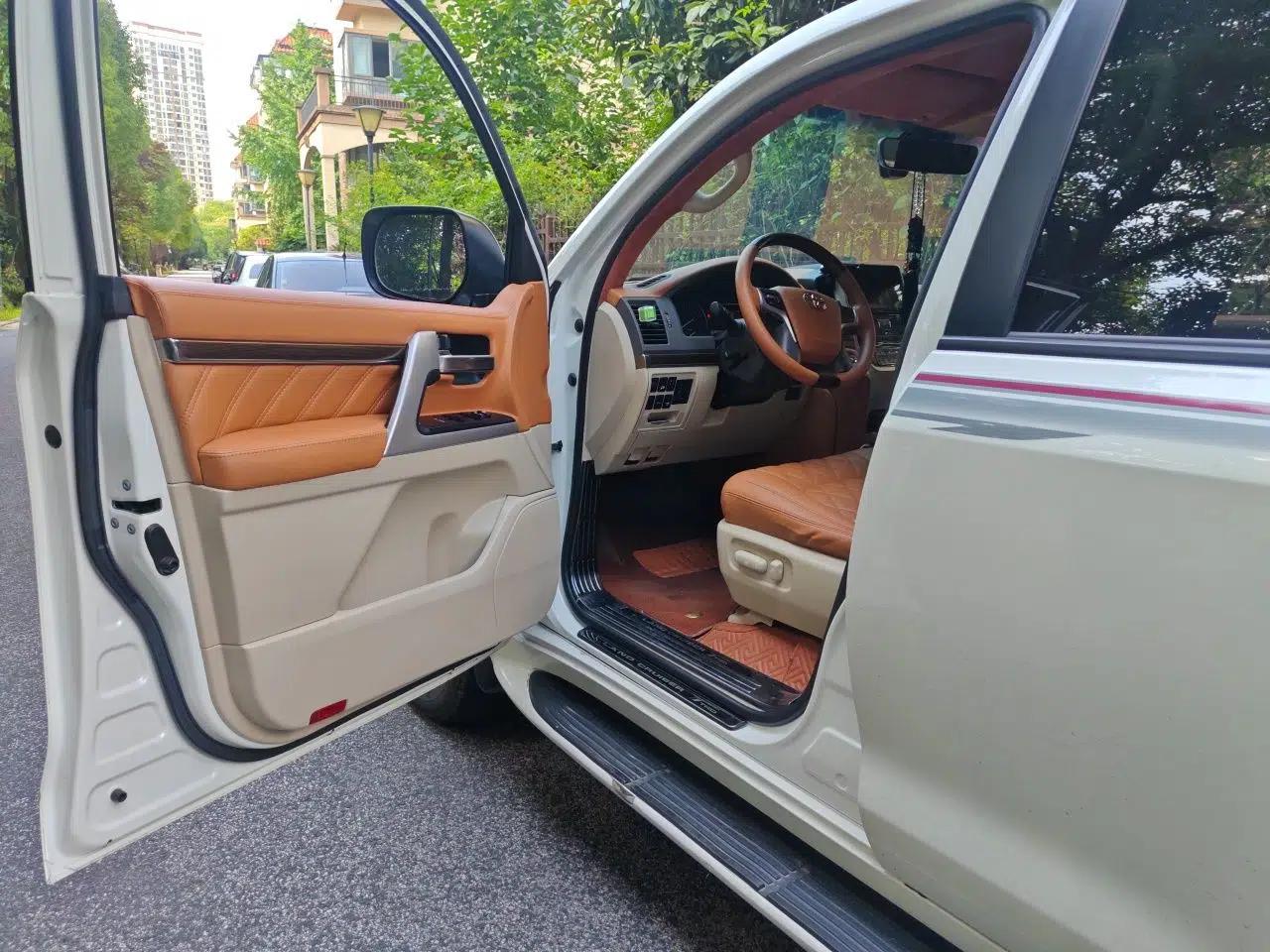 Toyota Land Cruiser Land Cruiser 4.0 automatic imported — миниатюра 16