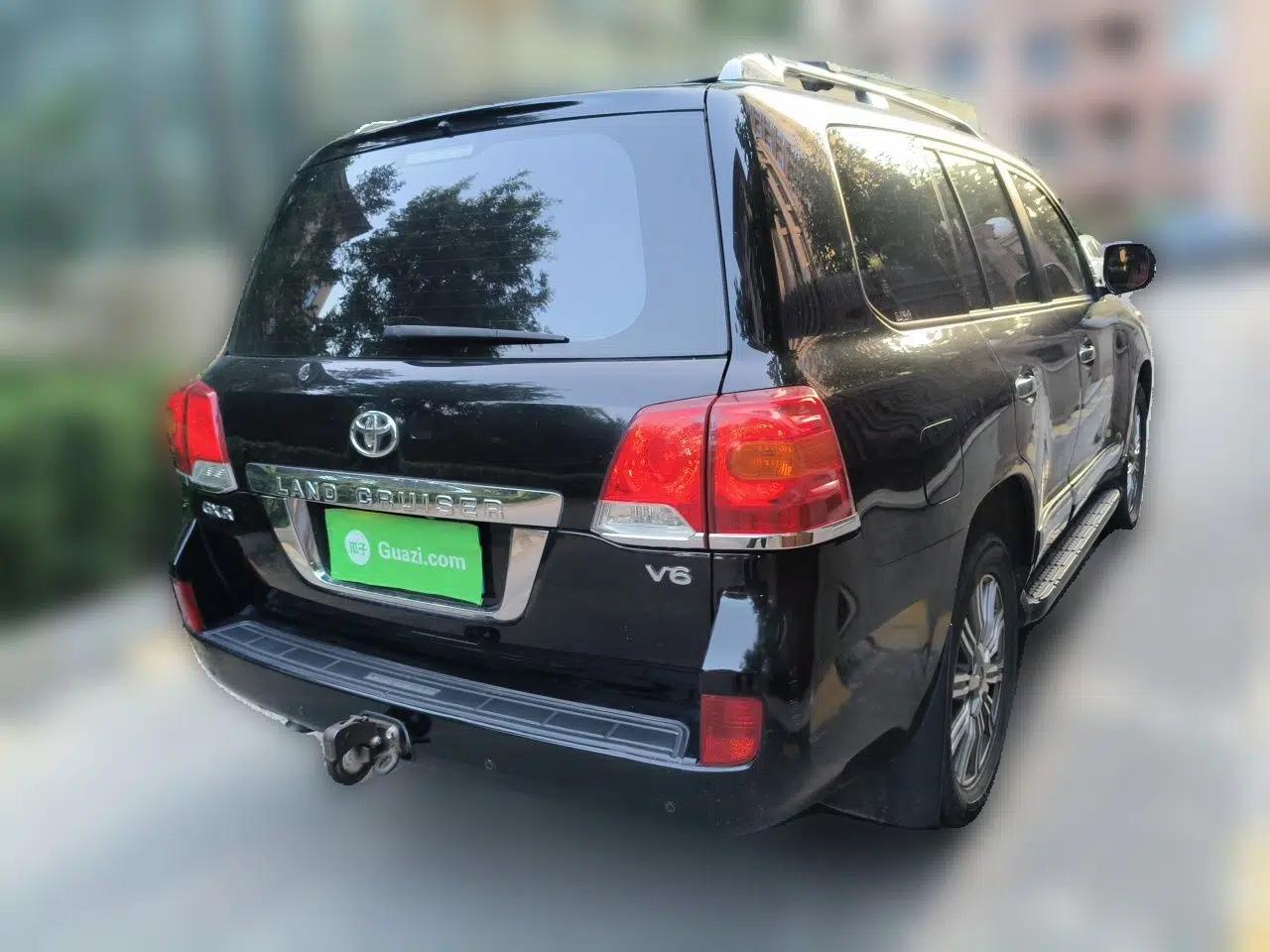Toyota Land Cruiser 2016 Land Cruiser, parallel import, 8-seater, 4.0L, automatic transmission — миниатюра 6