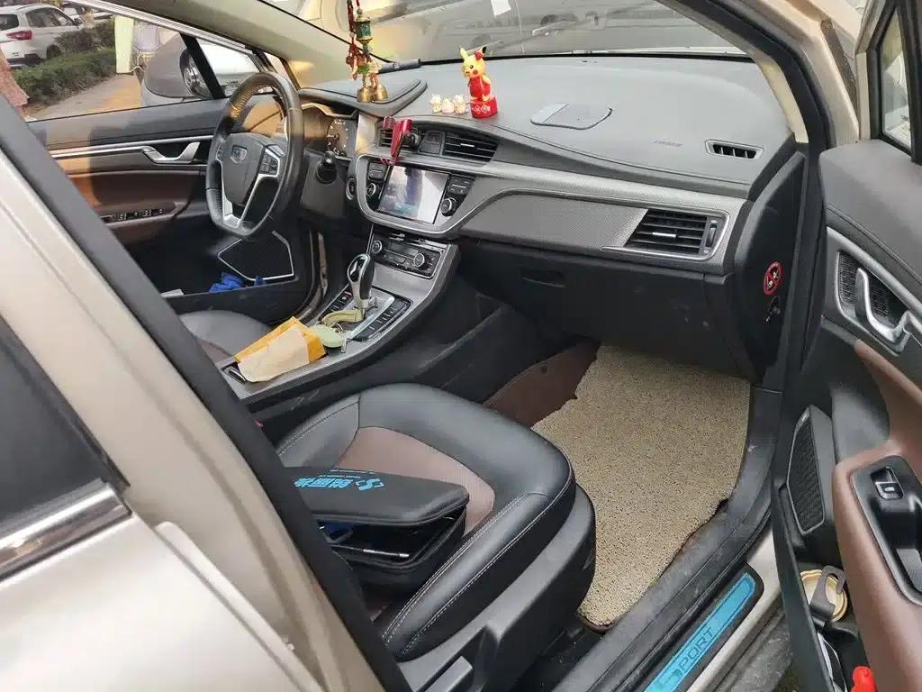 Geely GS 2016 Elegant Edition 1.3T Automatic Premium Model — миниатюра 21
