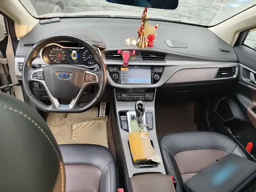 Geely GS 2016 Elegant Edition 1.3T Automatic Premium Model — миниатюра 5