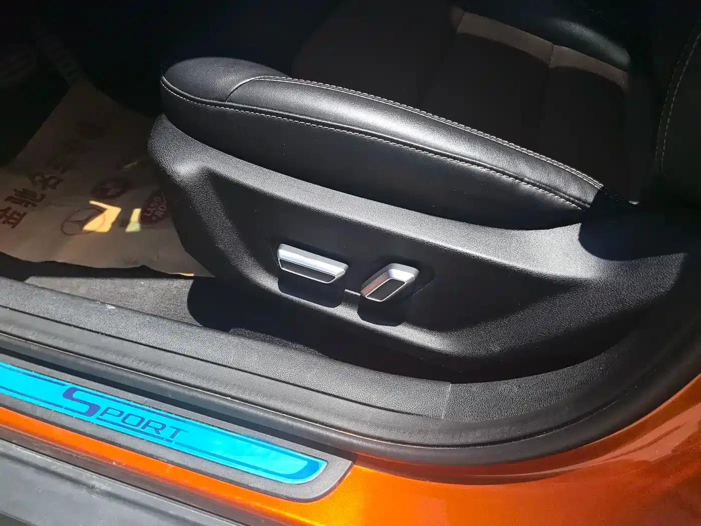 Geely GS 2018 Trendsetter Edition 1.4T Automatic Premium Intelligent Connectivity Model — миниатюра 15