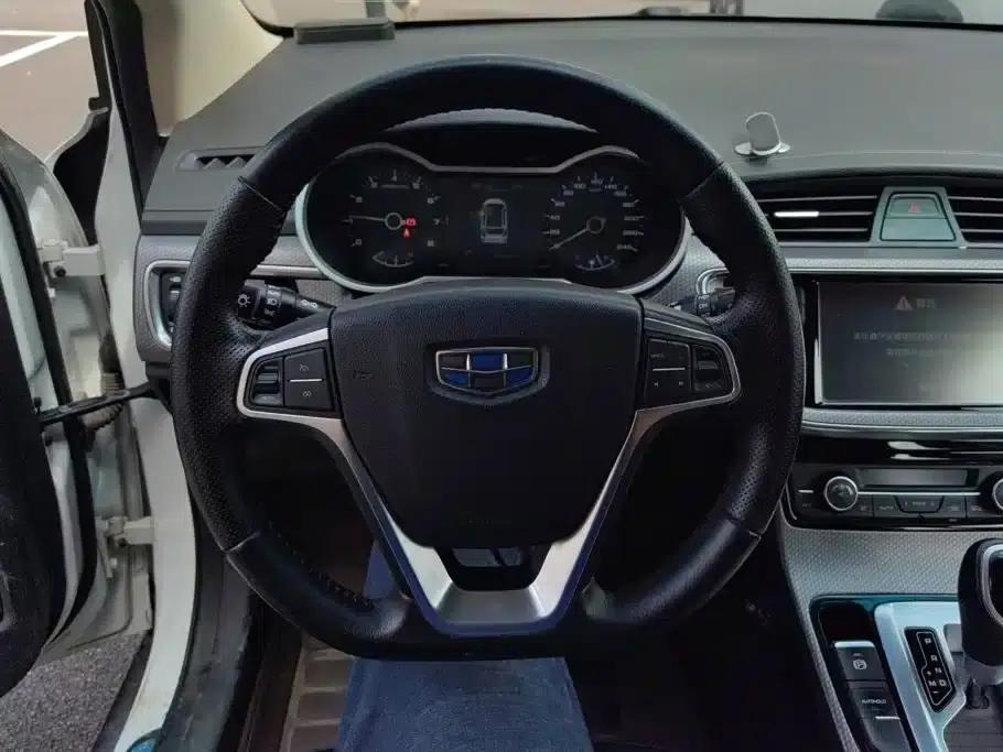 Geely GS 2017 Elegant Edition 1.3T Automatic Smart Connectivity — миниатюра 15