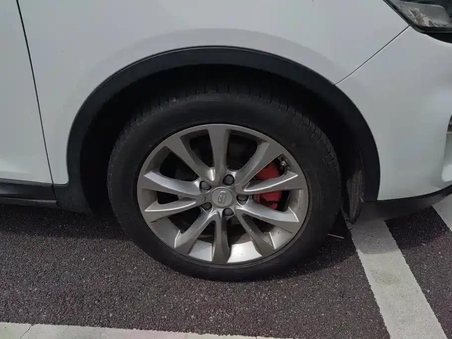 Geely GS 2017 Elegant Edition 1.3T Automatic Smart Connectivity — миниатюра 6
