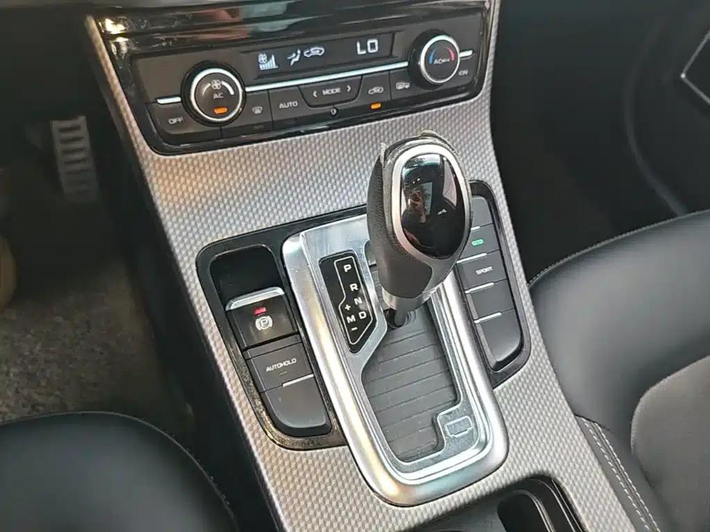 Geely GS 2016 Sport Edition 1.3T Automatic Leading Model — миниатюра 14
