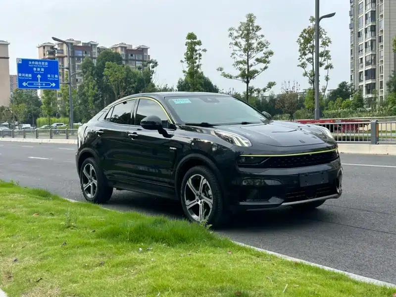 Lynk & Co 05 2020 2.0TD Two-Wheel Drive Plus — миниатюра 3