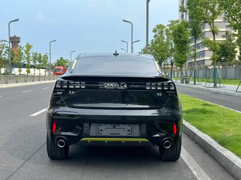 Lynk & Co 05 2020 2.0TD Two-Wheel Drive Plus — миниатюра 5