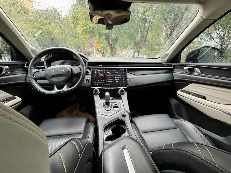 Lynk & Co 05 2020 2.0TD AWD Halo — миниатюра 11