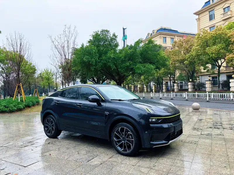 Lynk & Co 05 2020 2.0TD AWD Halo — миниатюра 3