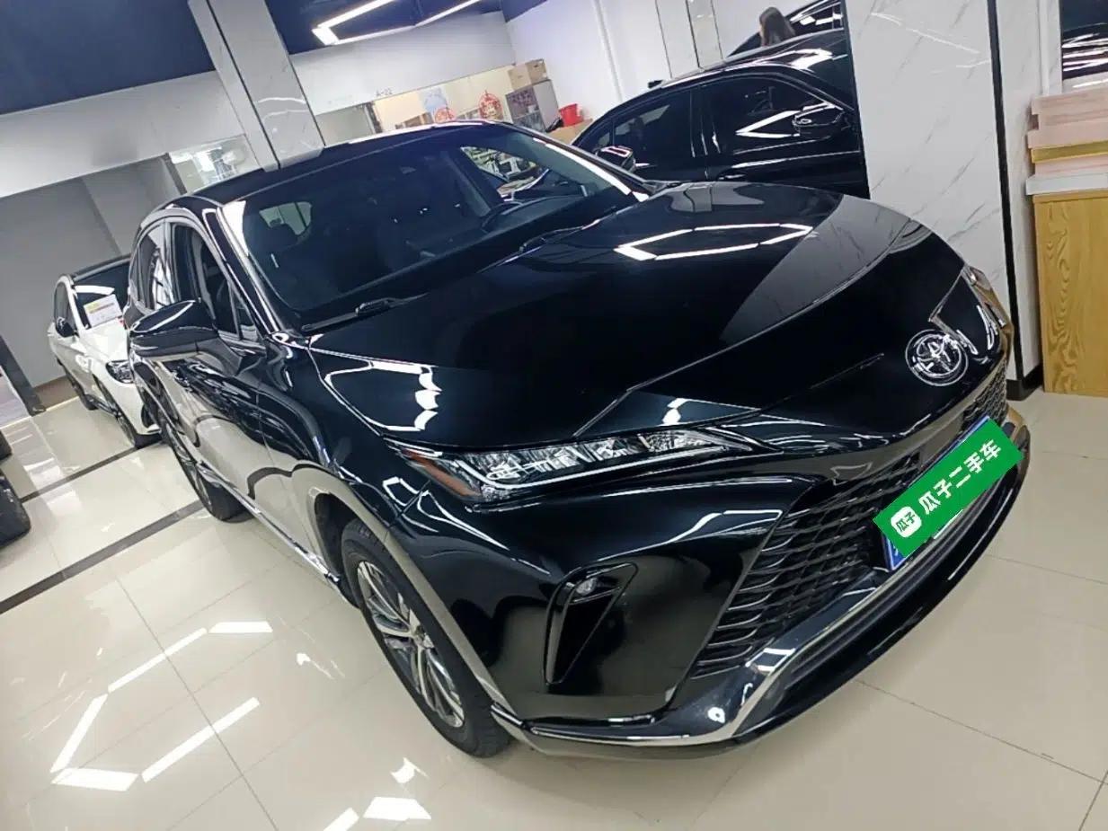 Toyota Venza 2022 2.0L CVT Two-Wheel Drive Luxury Edition — миниатюра 12