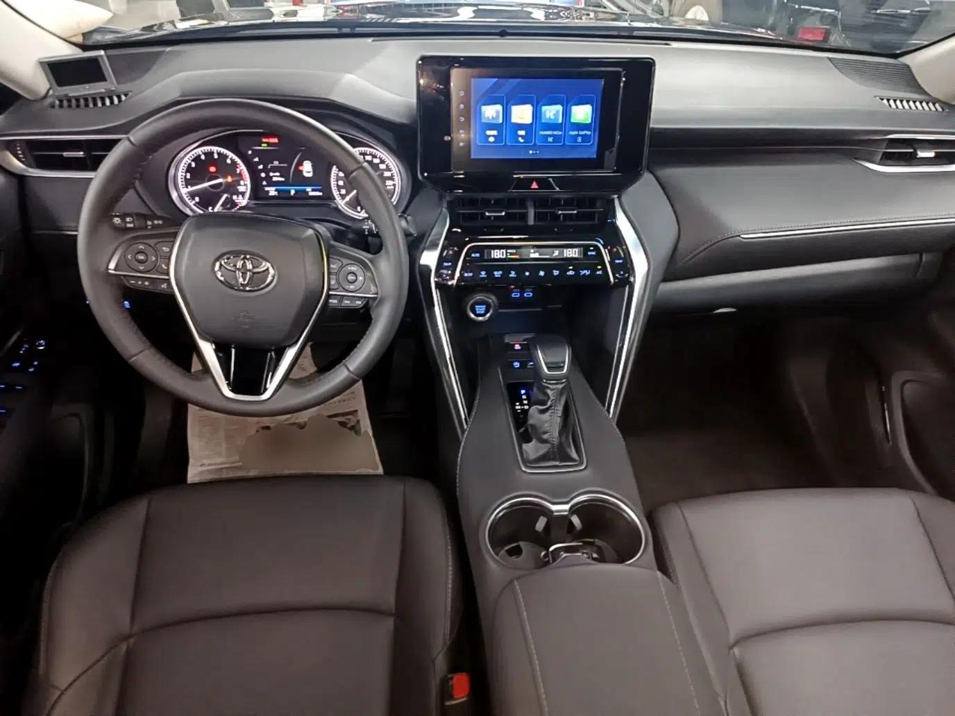 Toyota Venza 2022 2.0L CVT Two-Wheel Drive Luxury Edition — миниатюра 17