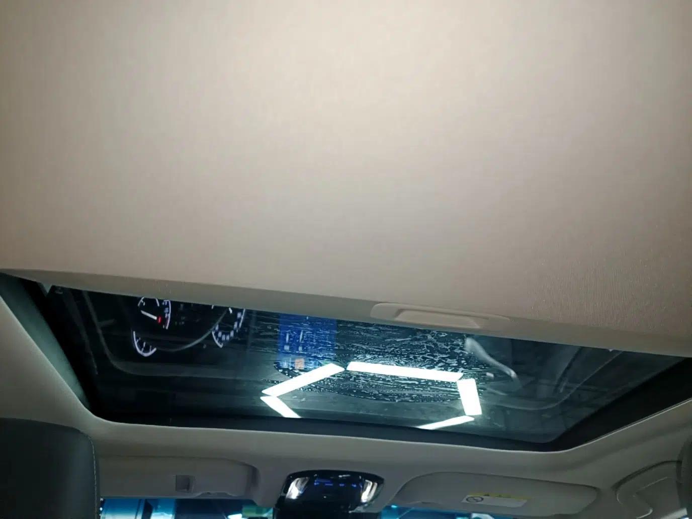 Toyota Venza 2022 2.0L CVT Two-Wheel Drive Luxury Edition — миниатюра 26