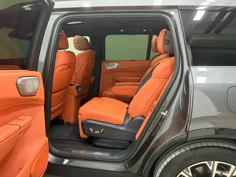 Lynk & Co 900 2025 1.5T Ultra Six-Seater — миниатюра 18