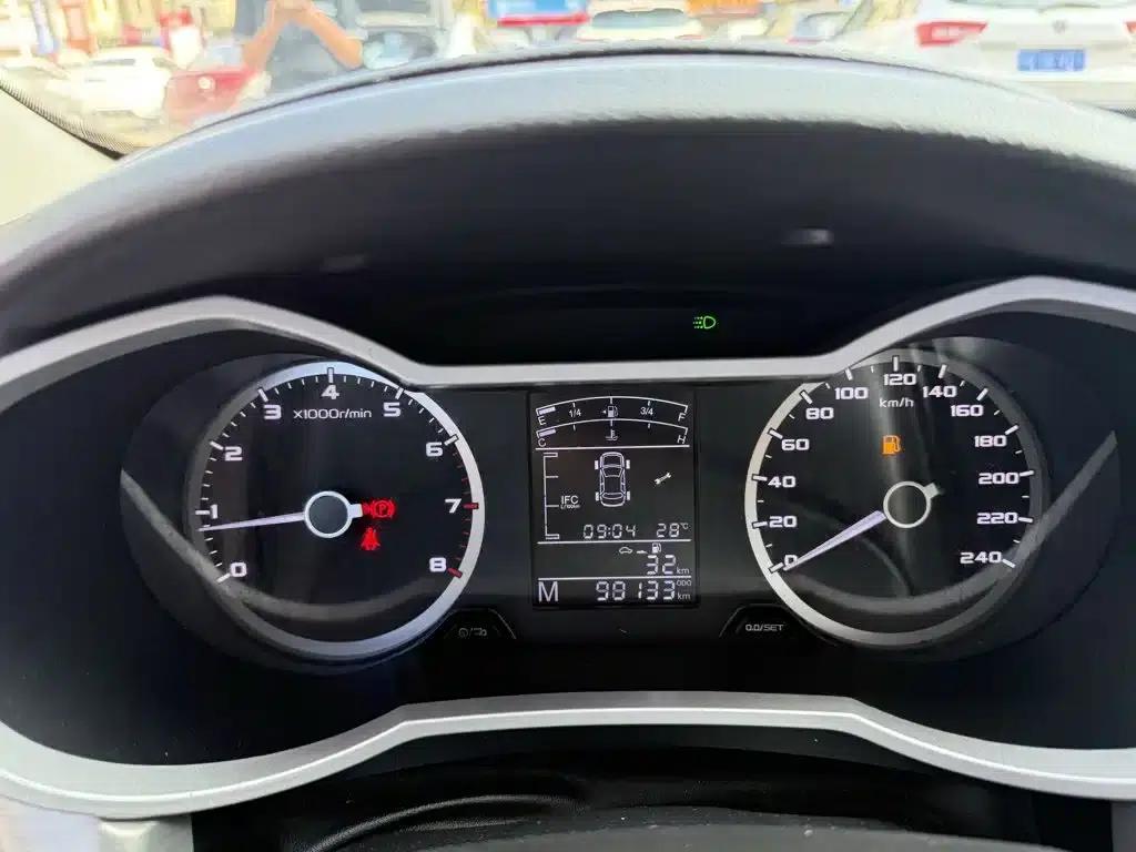 Geely Emgrand GL 2017 1.3T Manual Elite — миниатюра 11