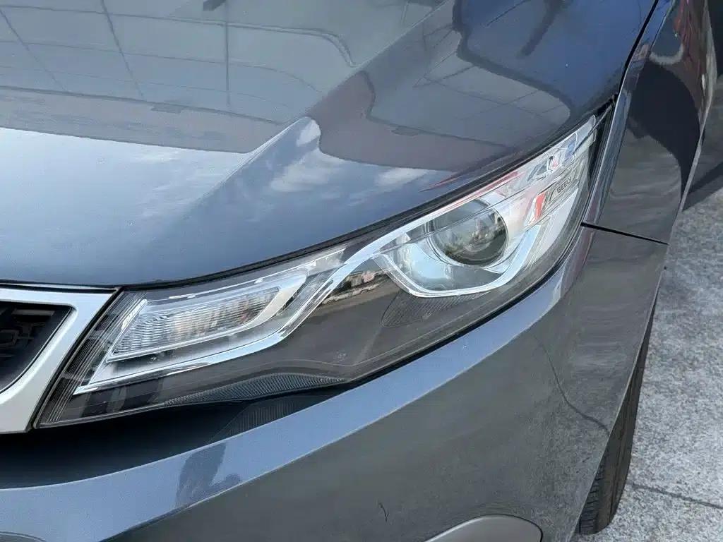 Geely Emgrand GL 2017 1.3T Manual Elite — миниатюра 4