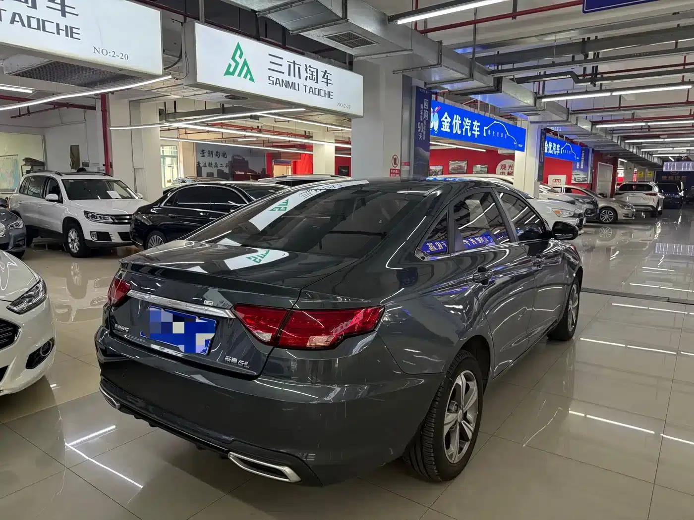 Geely Emgrand GL 2018 1.8L DCT Elite Intelligent Connected Edition — миниатюра 3
