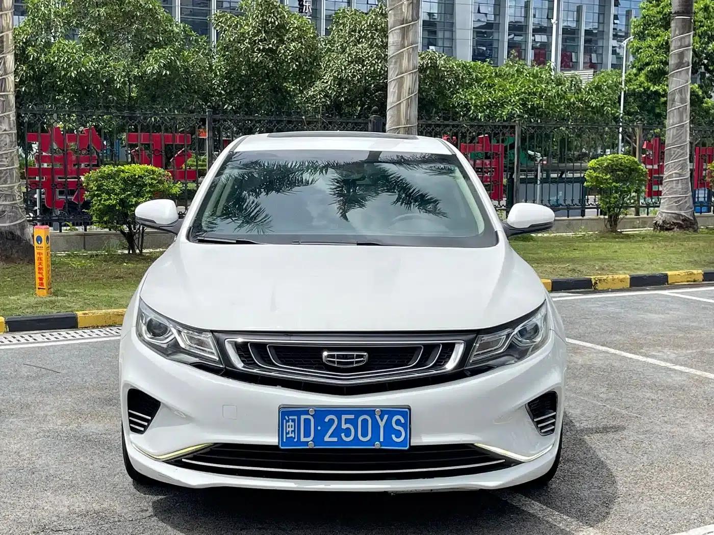 Geely Emgrand GL 2019 1.5T DCT Elite Smart Edition — миниатюра 2