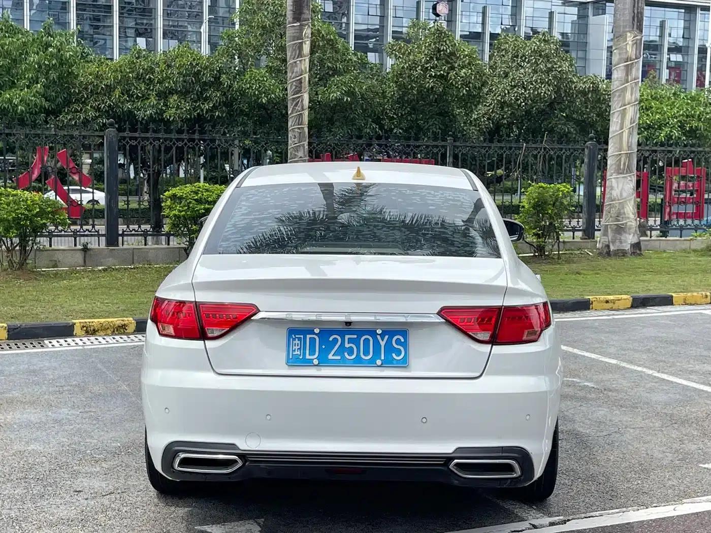 Geely Emgrand GL 2019 1.5T DCT Elite Smart Edition — миниатюра 10
