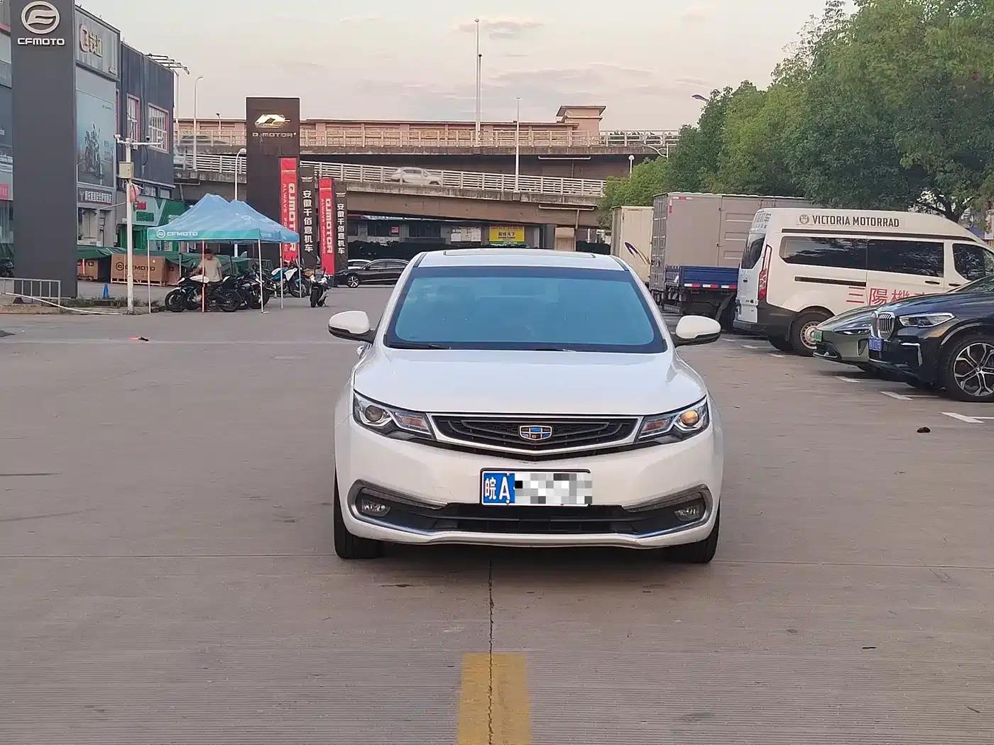 Geely Emgrand GL 2017 1.3T DCT Elite — миниатюра 2