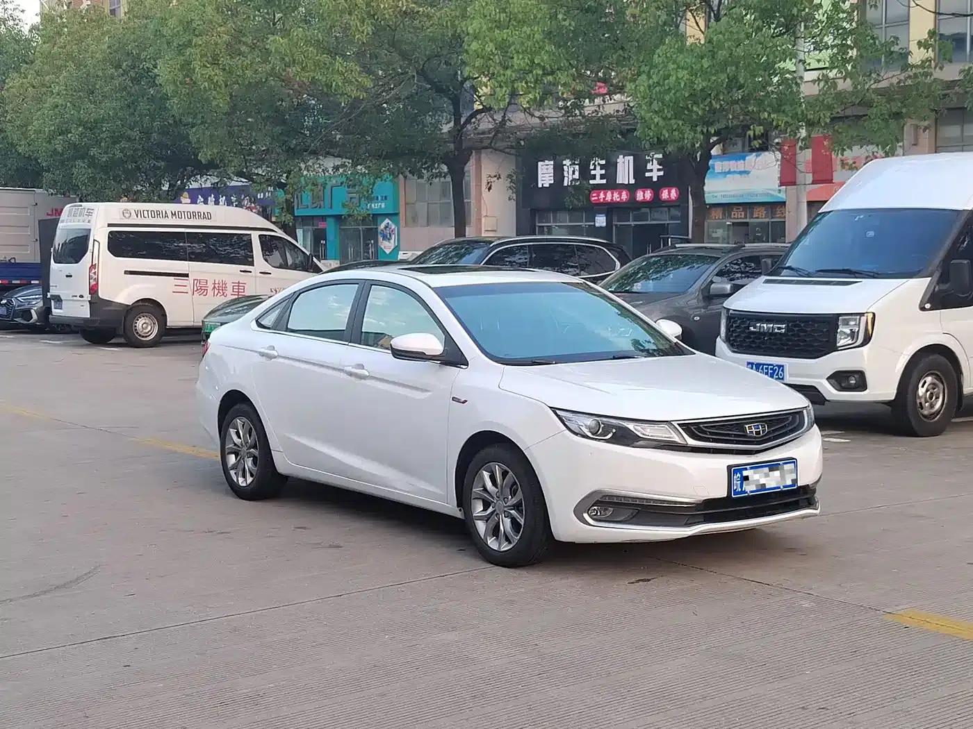 Geely Emgrand GL 2017 1.3T DCT Elite — миниатюра 7