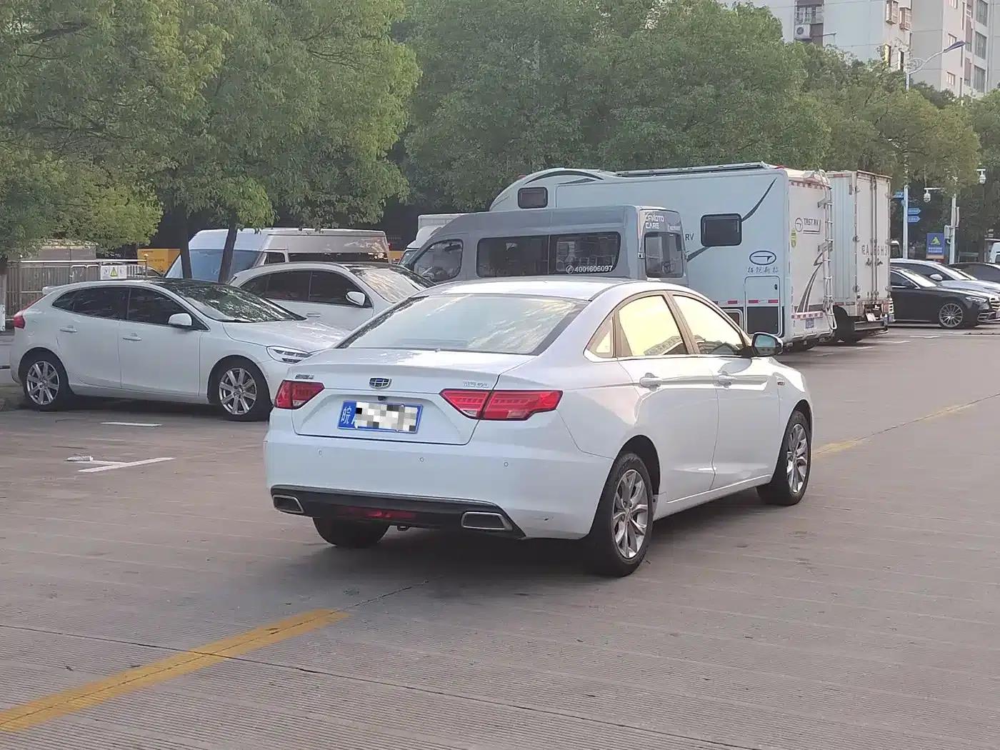 Geely Emgrand GL 2017 1.3T DCT Elite — миниатюра 9