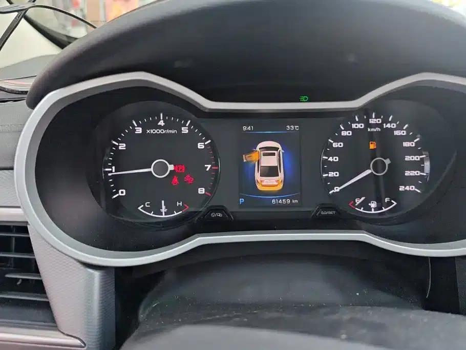 Geely Emgrand GL 2018 1.4T DCT Premium Intelligent Connectivity Edition — миниатюра 14