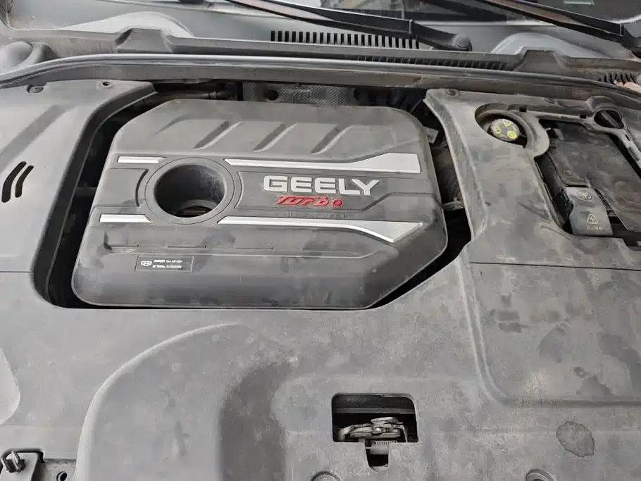 Geely Emgrand GL 2018 1.4T DCT Premium Intelligent Connectivity Edition — миниатюра 10
