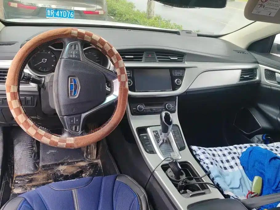 Geely Emgrand GL 2017 1.8L DCT Elite — миниатюра 12