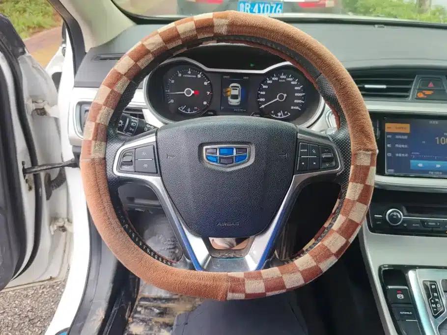Geely Emgrand GL 2017 1.8L DCT Elite — миниатюра 15