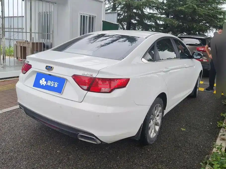 Geely Emgrand GL 2017 1.8L DCT Elite — миниатюра 3