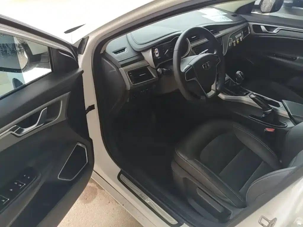 Geely Emgrand GL 2018 1.4T Manual Elite Smart Connect Edition — миниатюра 16