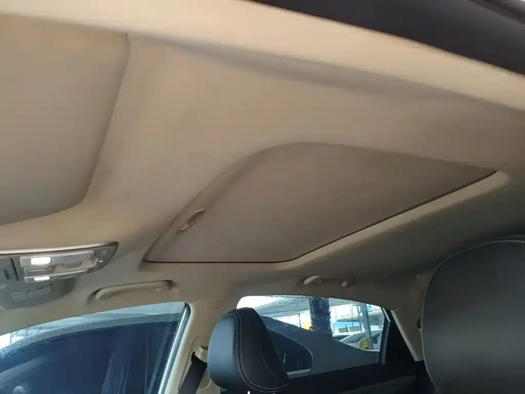 Geely Emgrand GL 2018 1.4T Manual Elite Smart Connect Edition — миниатюра 18