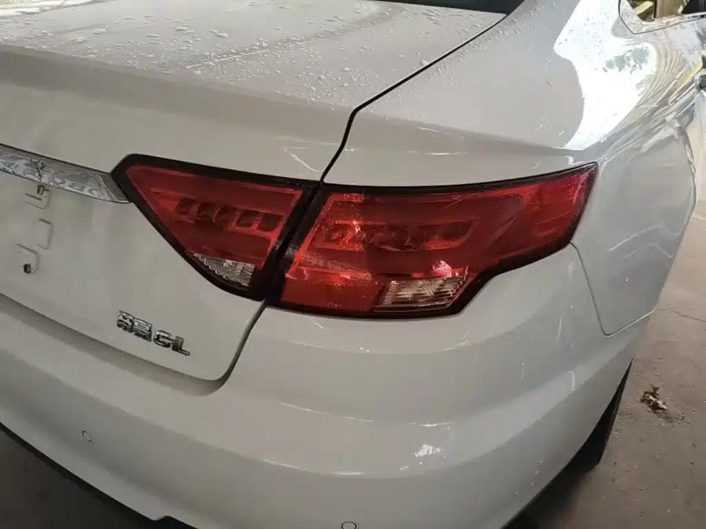Geely Emgrand GL 2018 1.4T Manual Elite Smart Connect Edition — миниатюра 8