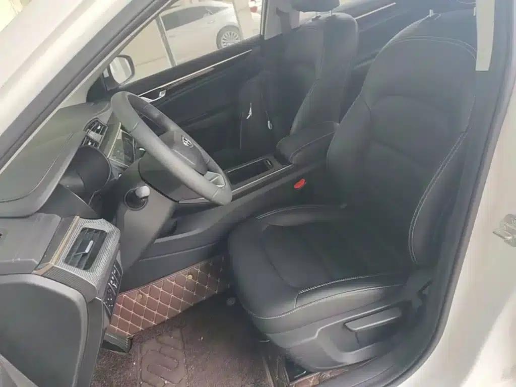 Geely Emgrand GL 2021 UP 1.4T CVT Leading Edition — миниатюра 15