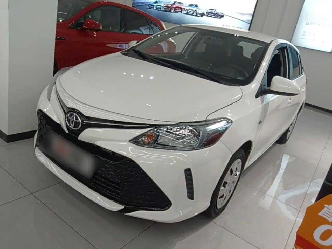 Toyota Vios FS 2017 1.5L CVT Fengchi Edition — миниатюра 1