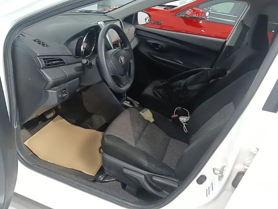 Toyota Vios FS 2017 1.5L CVT Fengchi Edition — миниатюра 17