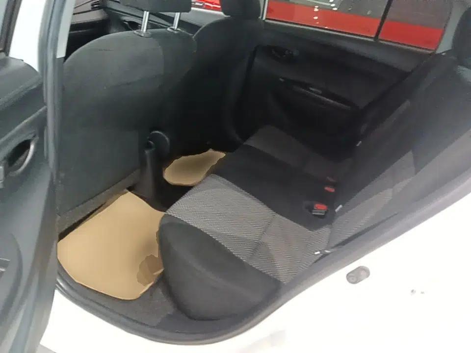 Toyota Vios FS 2017 1.5L CVT Fengchi Edition — миниатюра 20