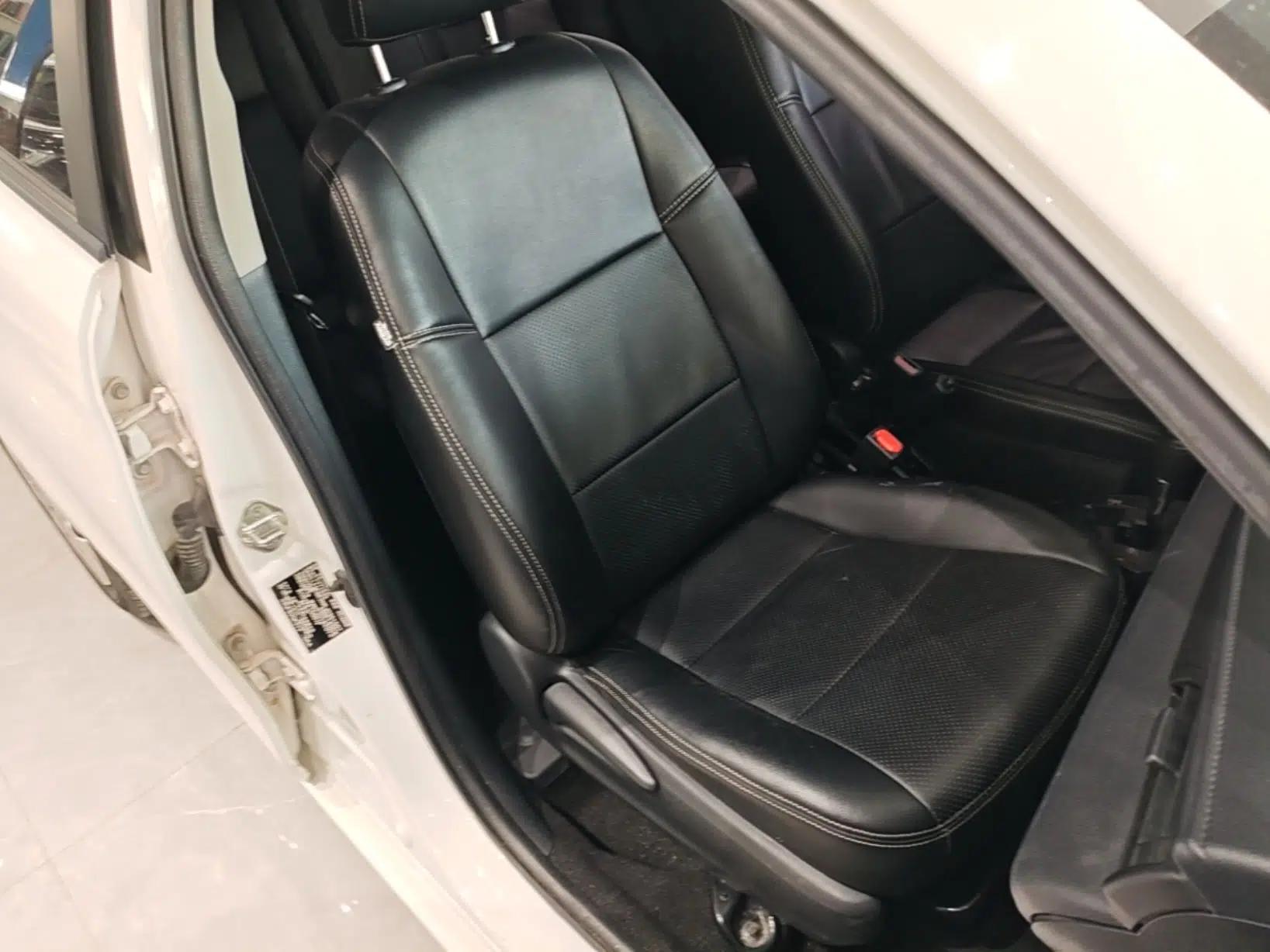 Toyota Vios FS 2017 1.5L CVT Fengchi Edition — миниатюра 19