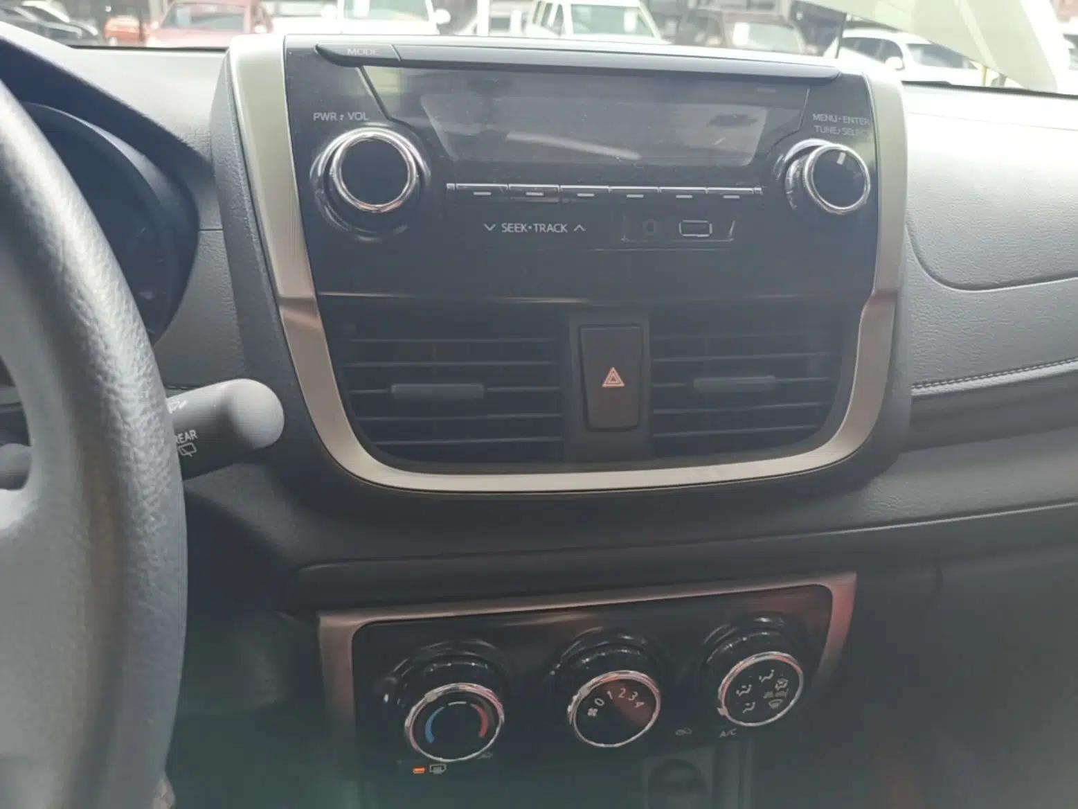 Toyota Vios FS 2019 1.5L CVT Fengchi Edition — миниатюра 15