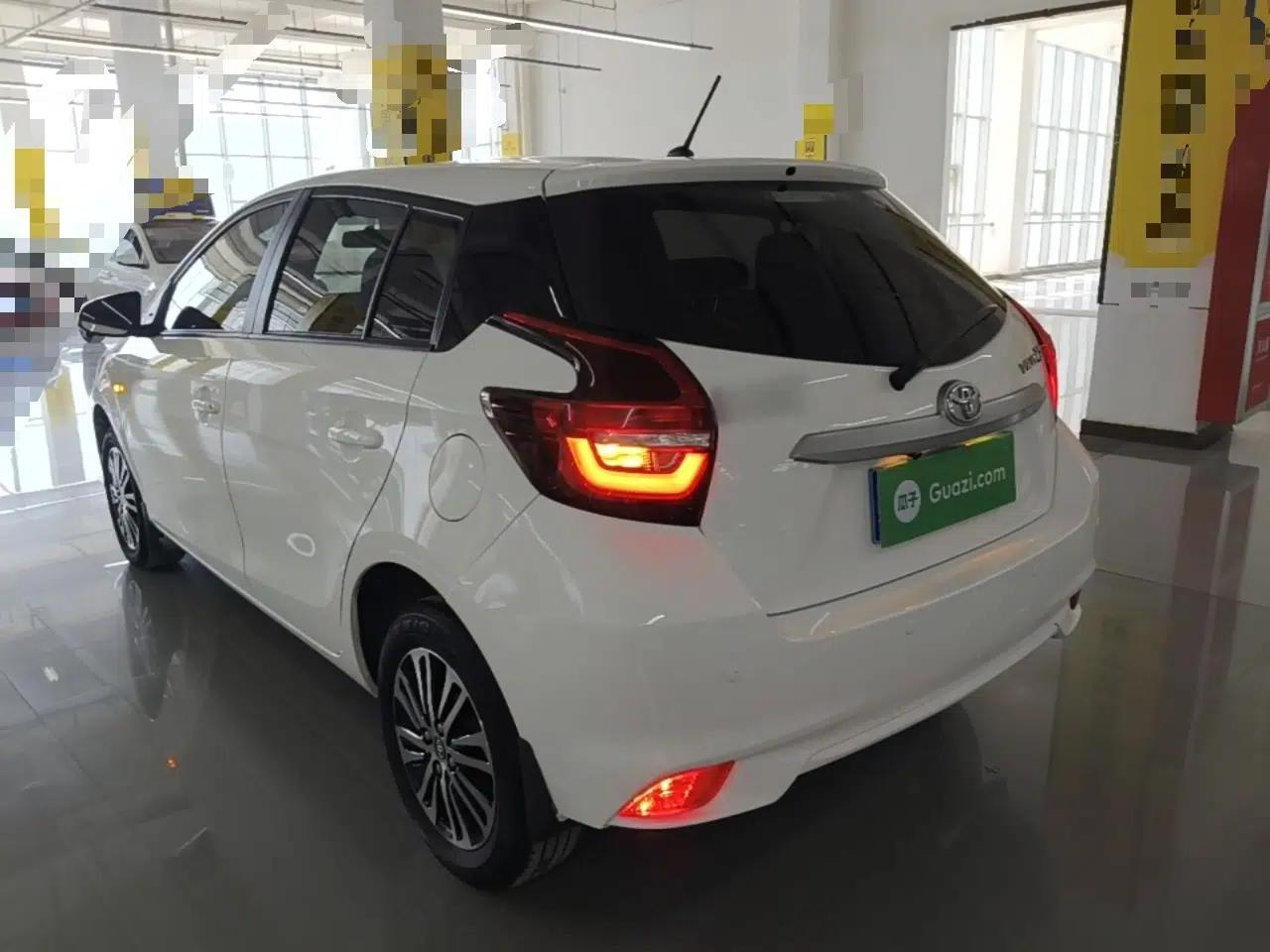 Toyota Vios FS 2021 1.5L CVT Fengchi Edition — миниатюра 4