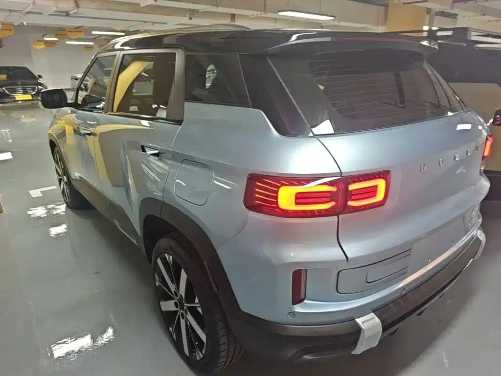 Geely ICON 2023 1.5TD Chocolate Premium Edition — миниатюра 5