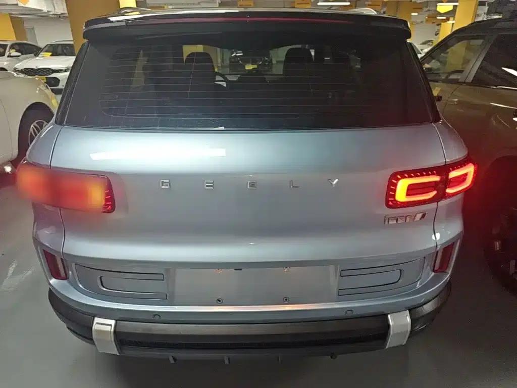 Geely ICON 2023 1.5TD Chocolate Premium Edition — миниатюра 6