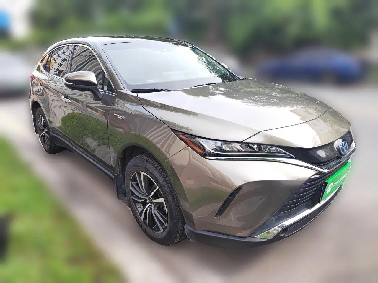 Toyota Harrier 2022 Dual-Engine 2.5L CVT Two-Wheel Drive Luxury Edition — миниатюра 3