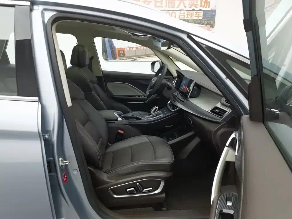 Geely Jiaji 2019 1.5TD MHEV DCT Premium Edition — миниатюра 23