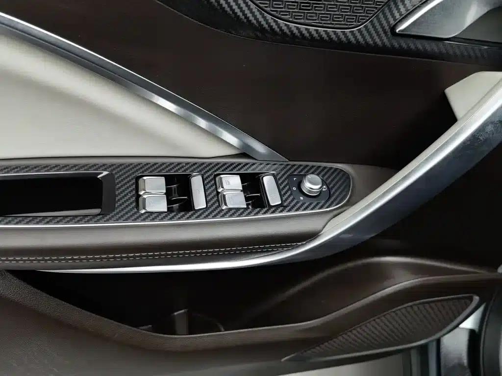 Geely Jiaji 2019 1.5TD MHEV DCT Premium Edition — миниатюра 9