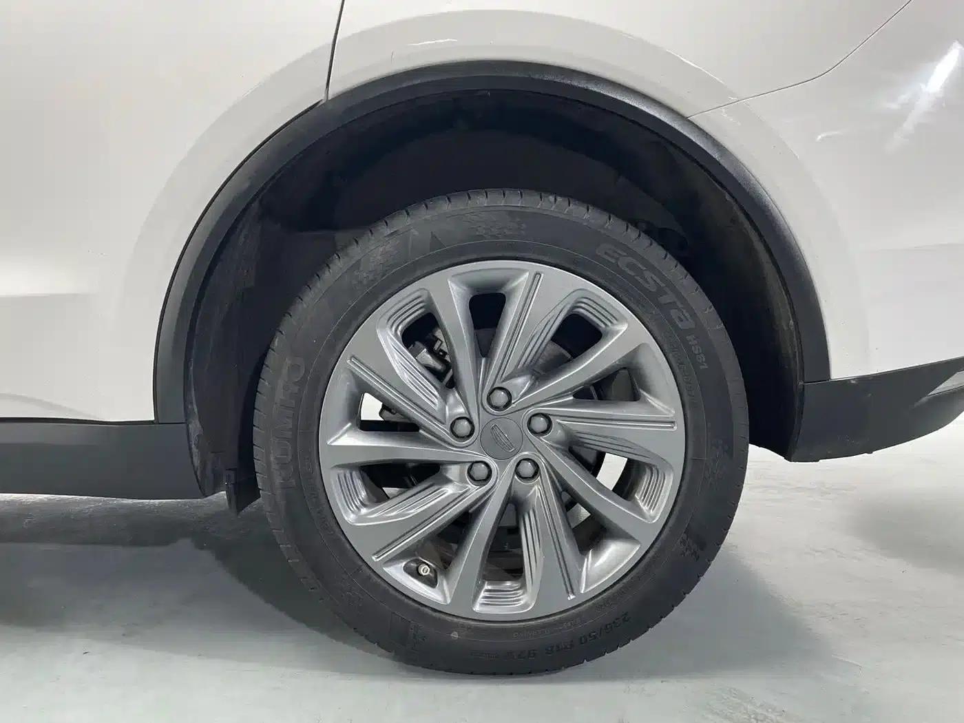 Geely Jiaji 2021 Smart Power 1.5TD DCT Premium Edition — миниатюра 19