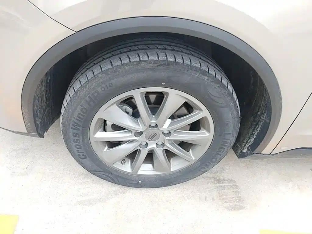 Geely Jiaji 2021 Smart Power 1.5TD Manual Standard Edition — миниатюра 23