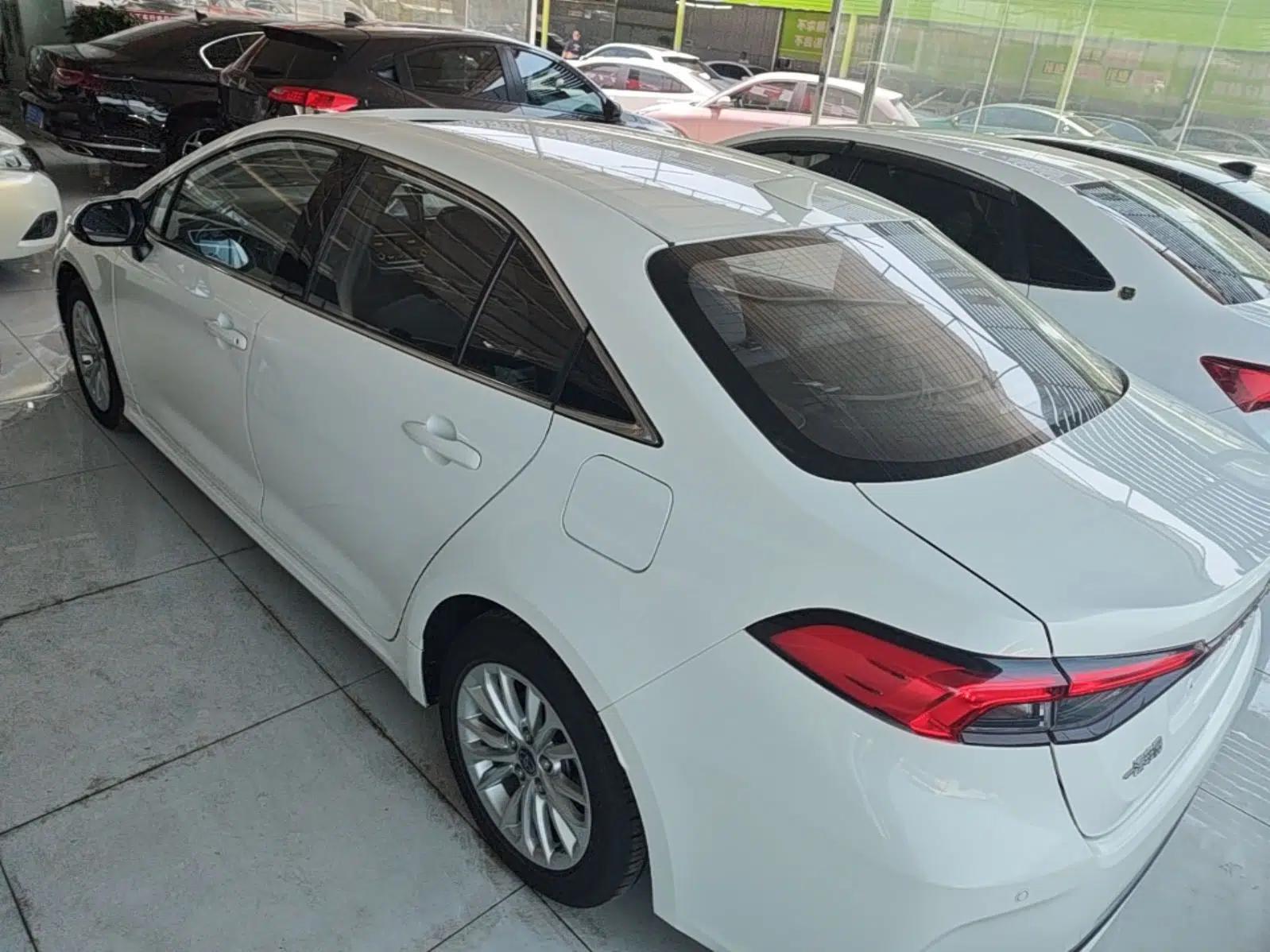 Toyota Allion 2022 2.0L Elite Edition — миниатюра 4