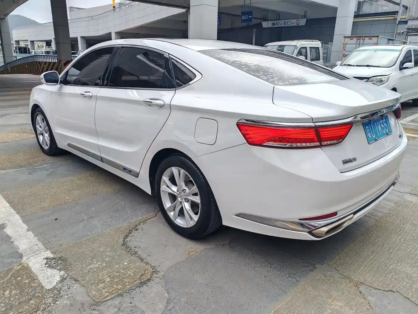 Geely Borui 2020 1.5T MHEV Premium Edition — миниатюра 6