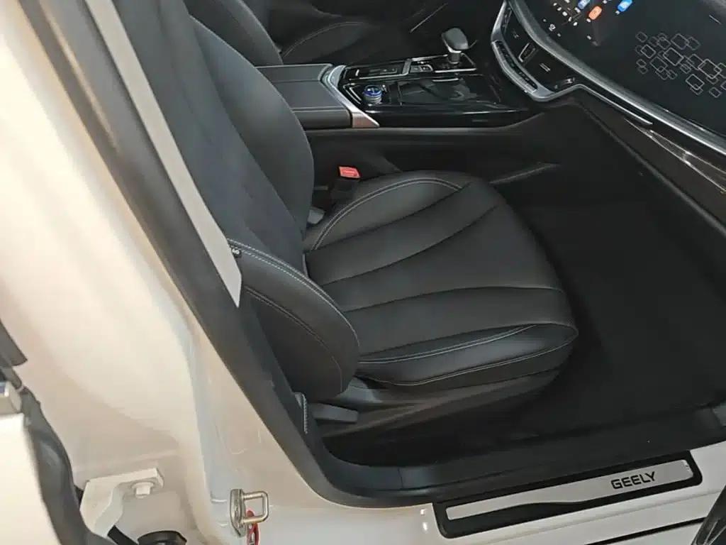 Geely Borui New Energy 2020 1.5T PHEV Premium Edition — миниатюра 25
