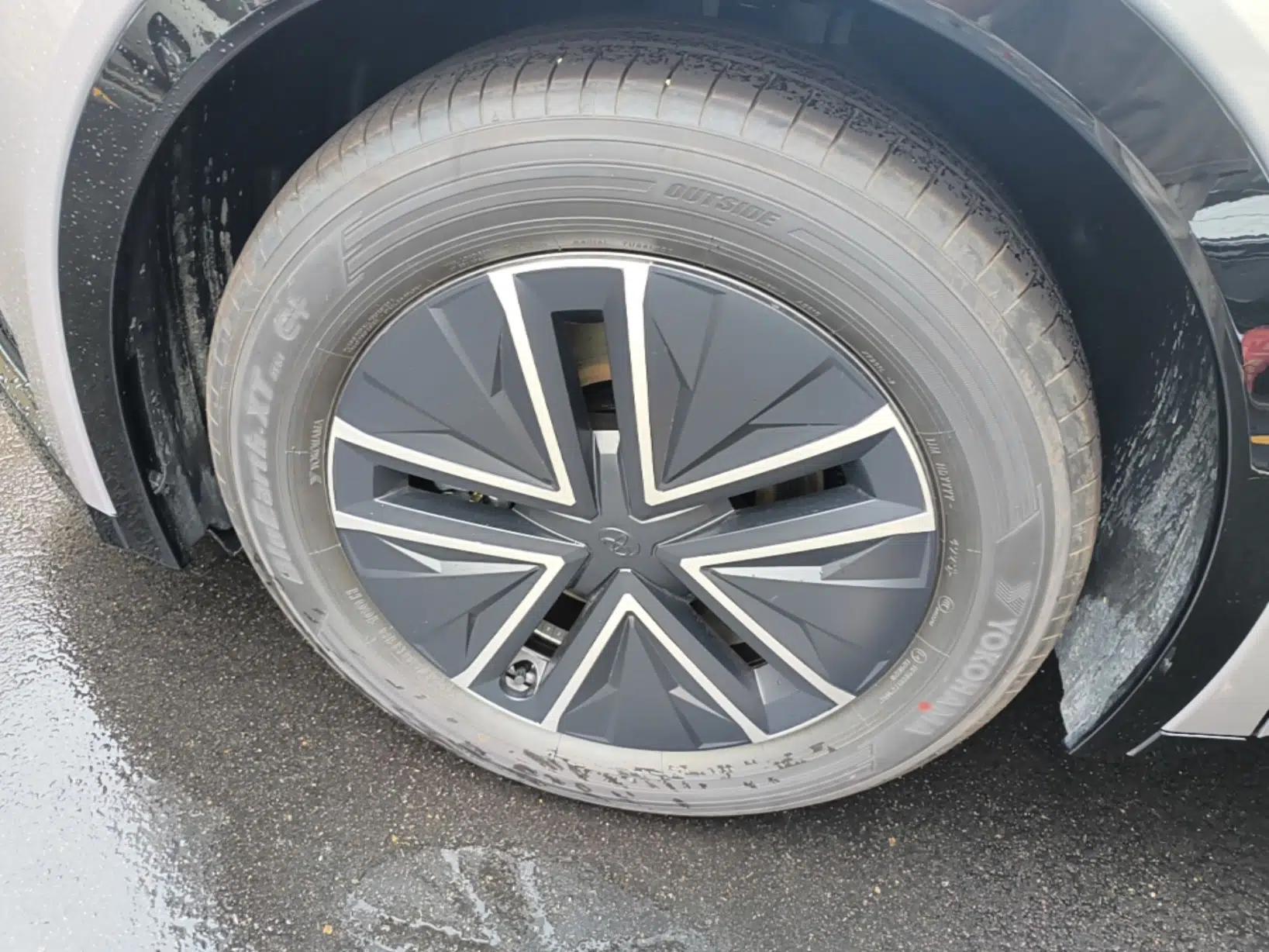 Toyota bZ5 2025 Model 550 JOY — миниатюра 10